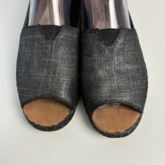 Toms Womens 10 Black Gray Chambray Canvas Slip-On Open Toe Sandals Lagenlook - Picture 4 of 11